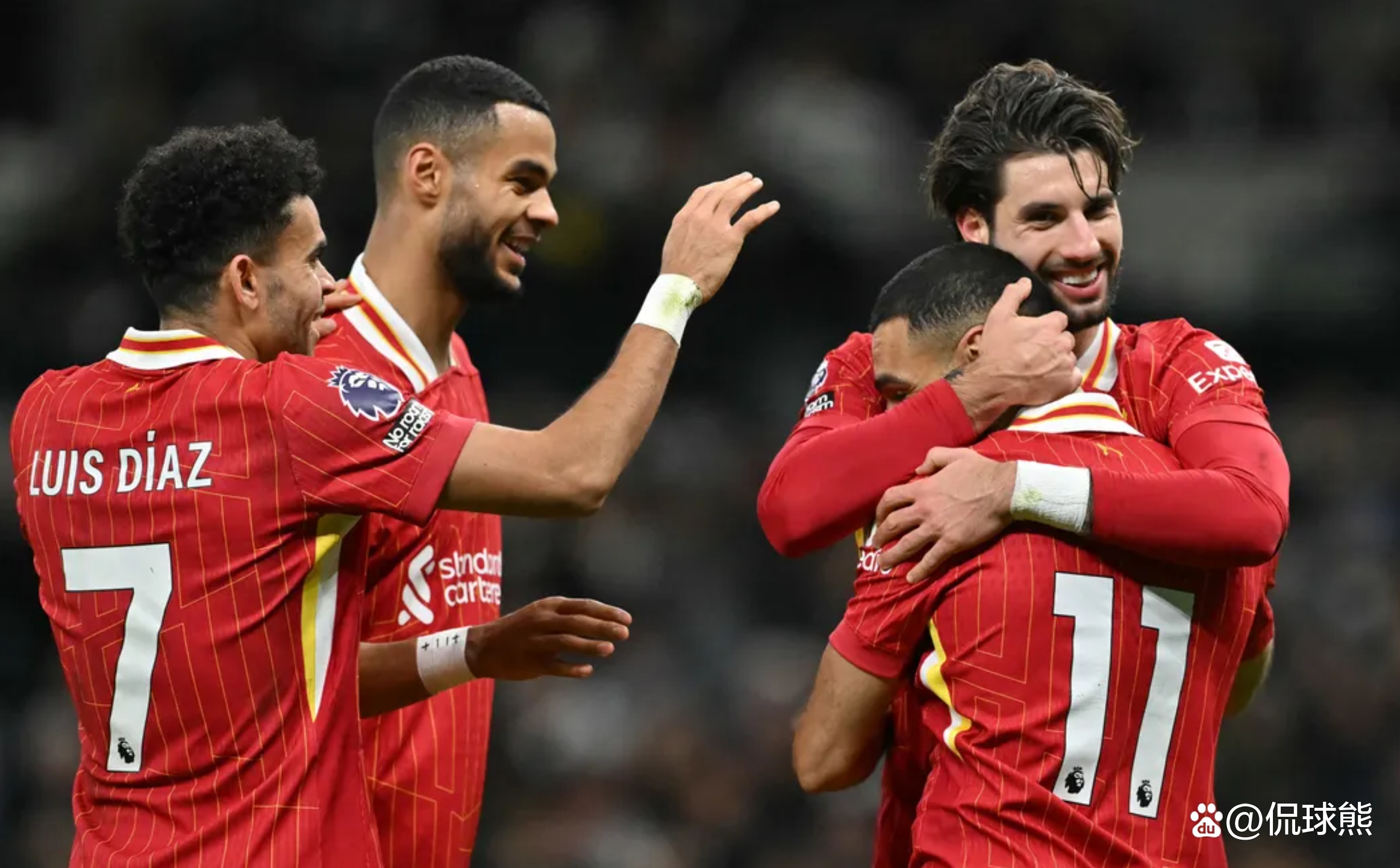 利物浦队员联手力挽狂澜，决胜一搏