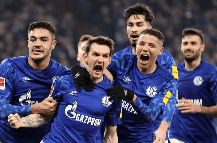 雷速足球直播平台-奥格斯堡队打破僵局，实现逆袭的简单介绍