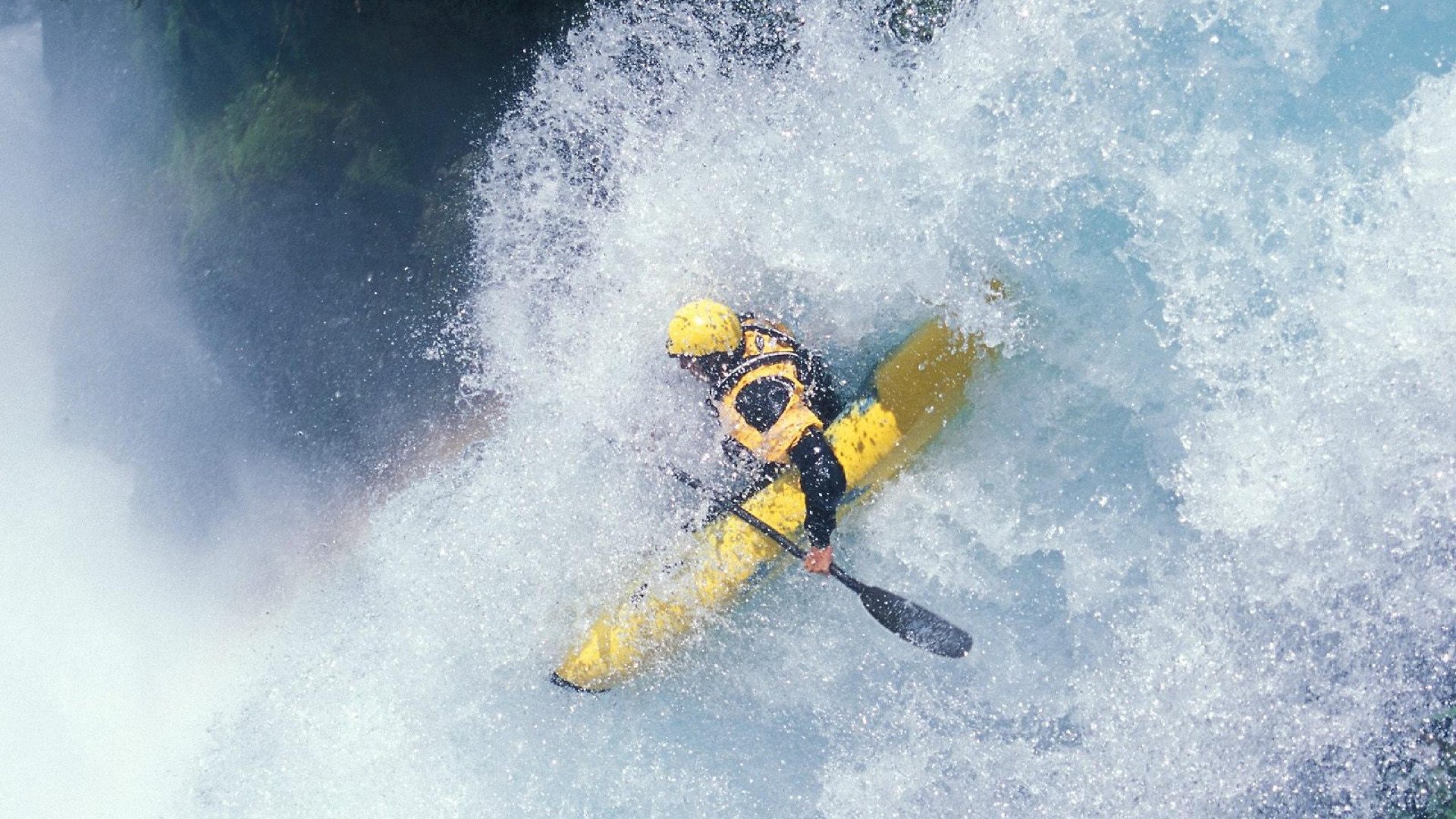 孔德一锤定音，伊拉克提前终结悬念，曼城欧冠征程的意外转折点